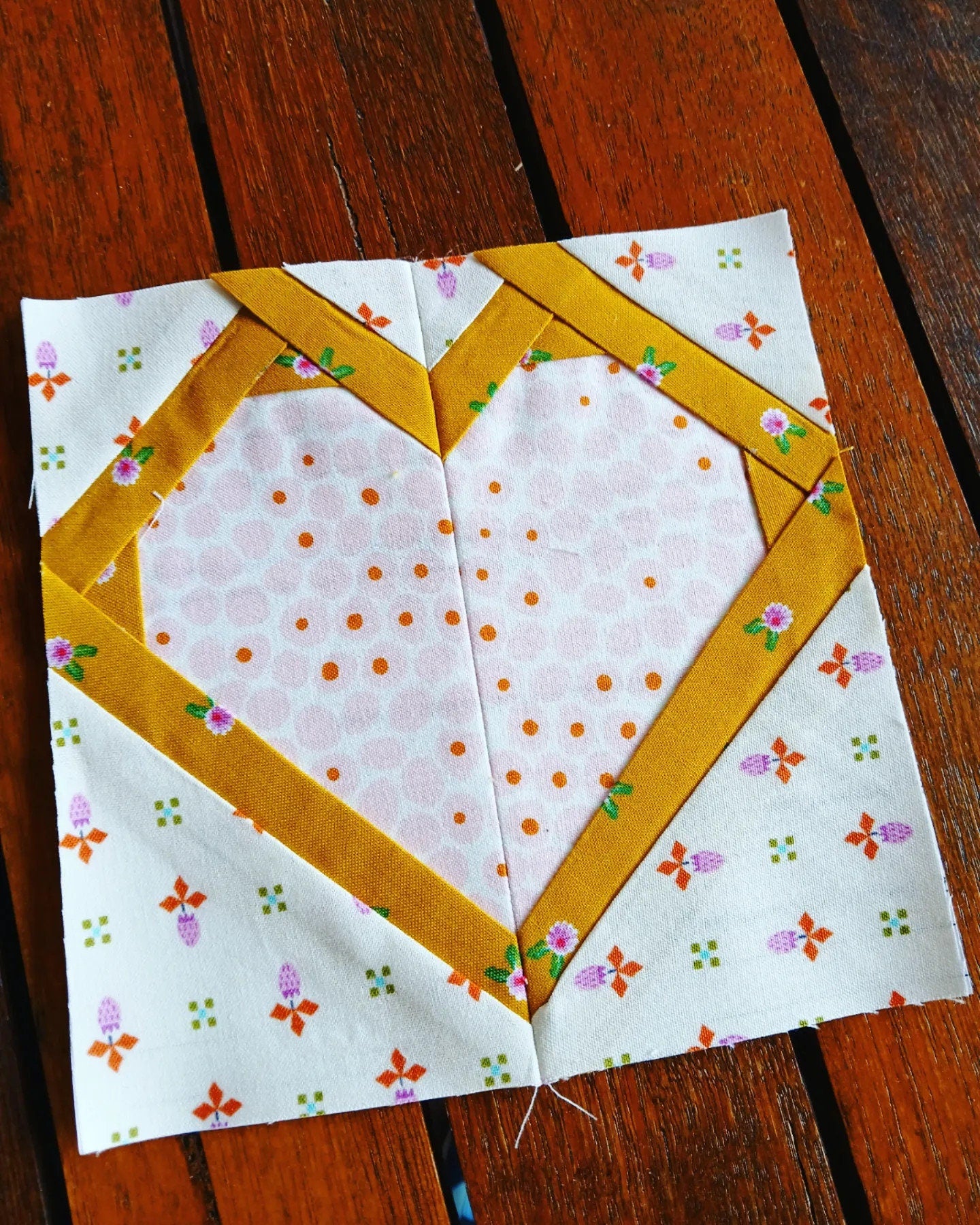 Heart Outline FPP Foundation Paper Piecing quilt block pattern Digital Download