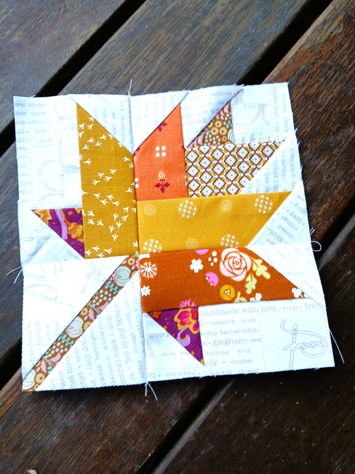 Autumn Leaf Foundation Paper Piecing (FPP) Pattern – Thimbles and Needles