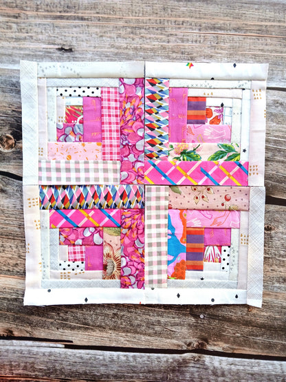 Curved Log Cabin Foundation Paper Piecing (FPP) Pattern
