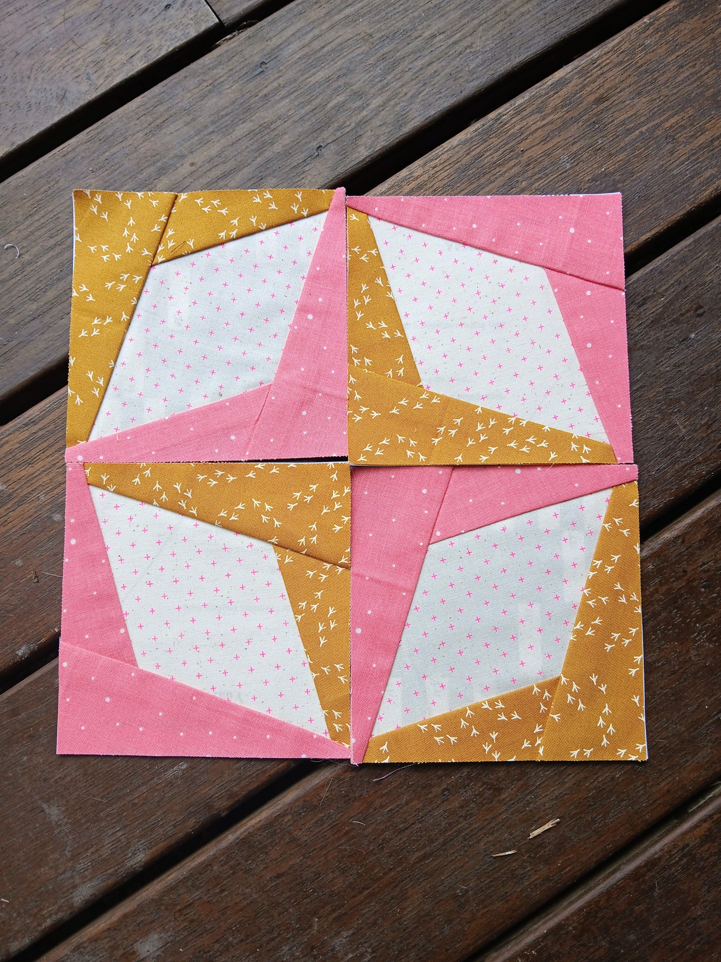 Diagonal Diamond quilt block foundation paper piecing pattern