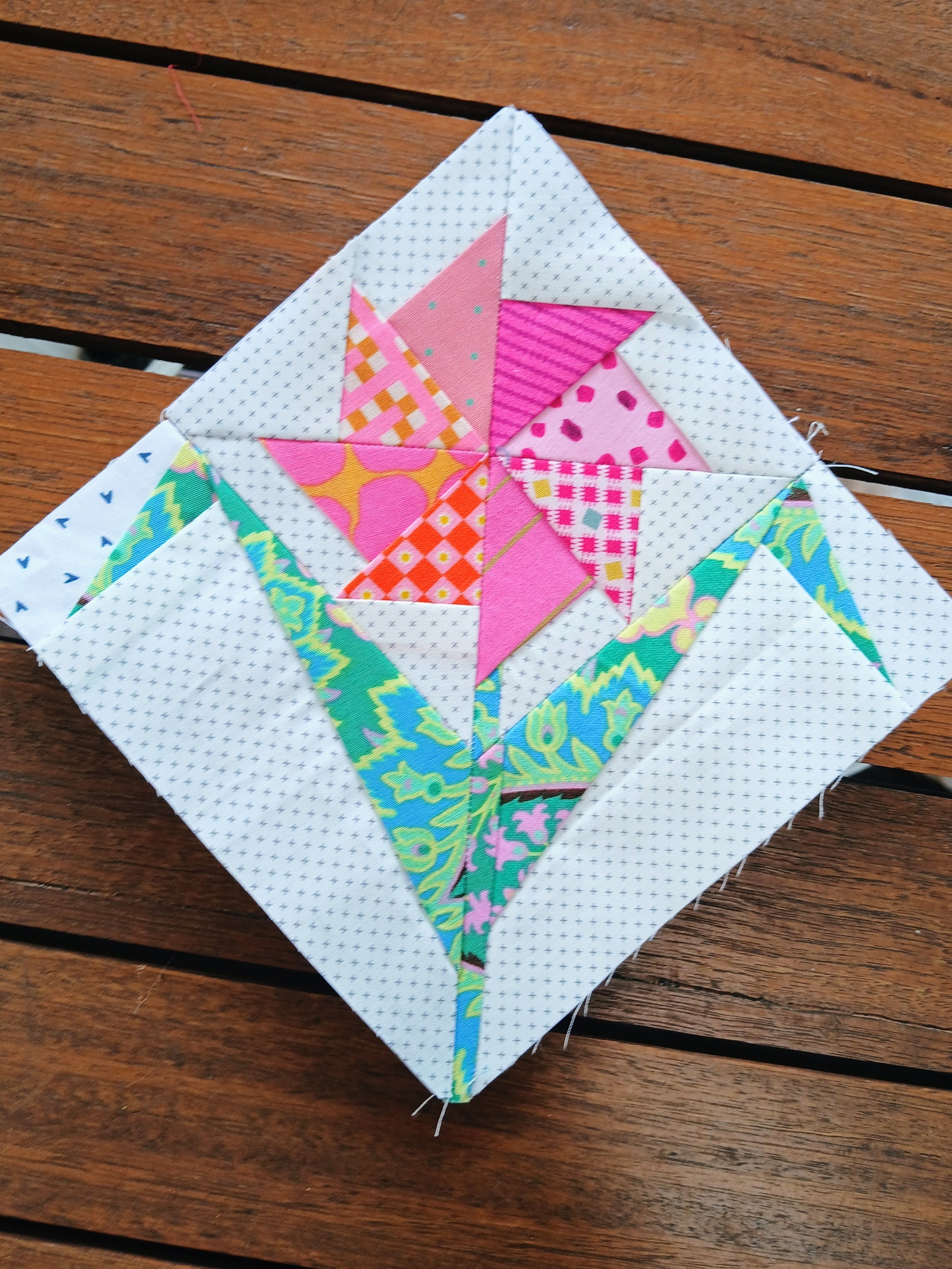 Pinwheel Flower foundation paper piecing pattern