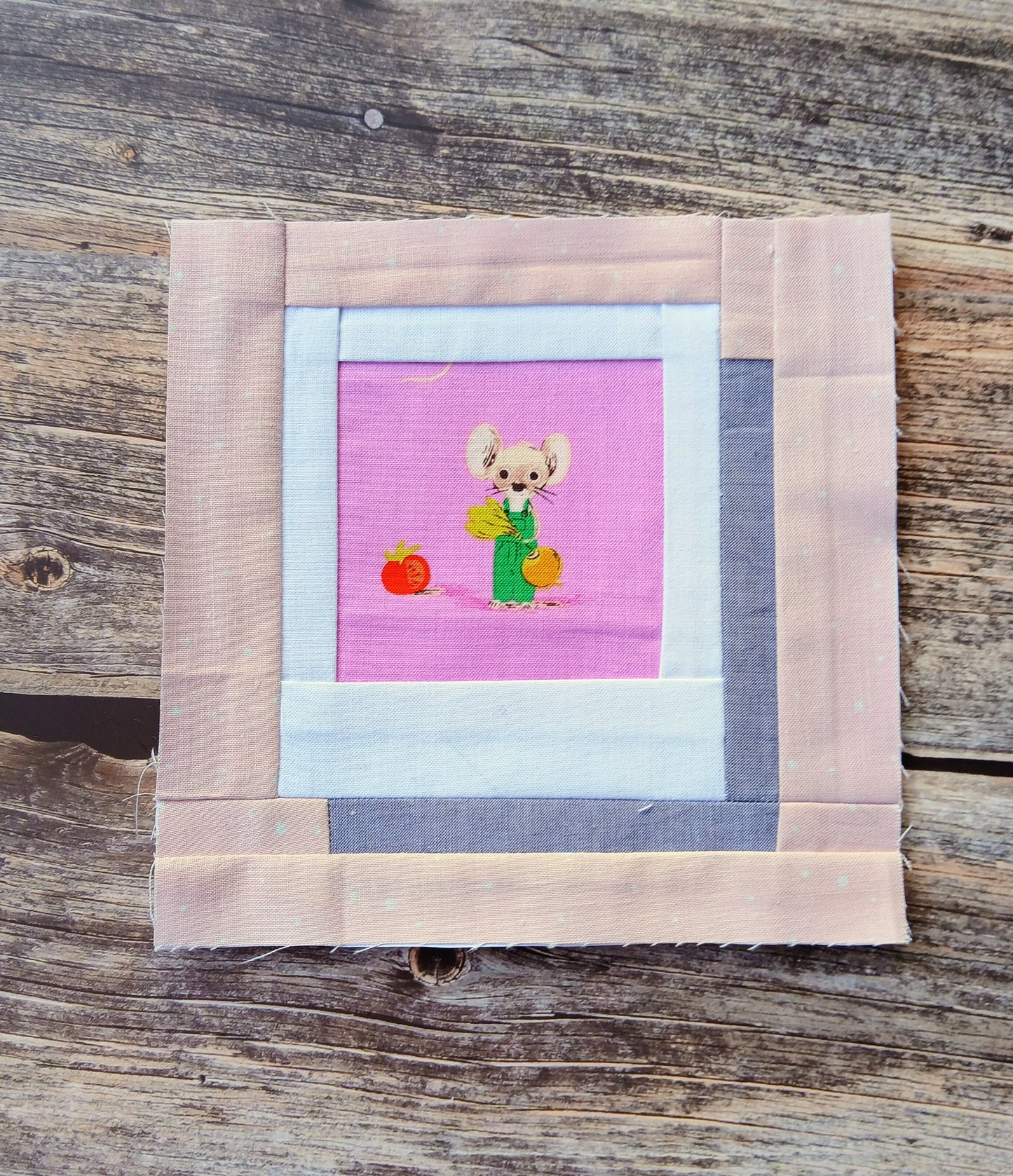 Polaroid Photo Foundation Paper Piecing (FPP) Pattern