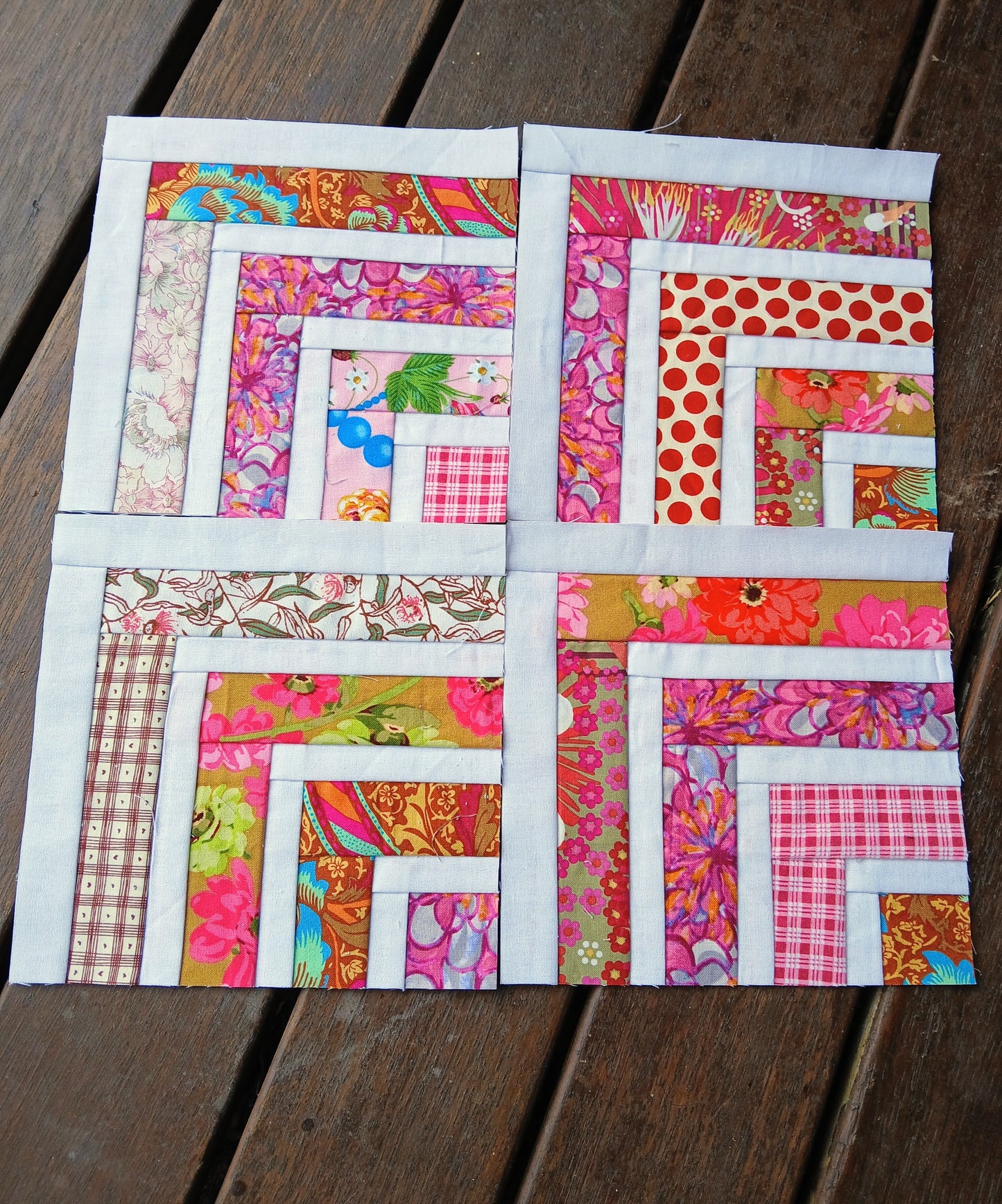 Quarter Log Cabin Block 2 Foundation Paper Piecing (FPP) Pattern