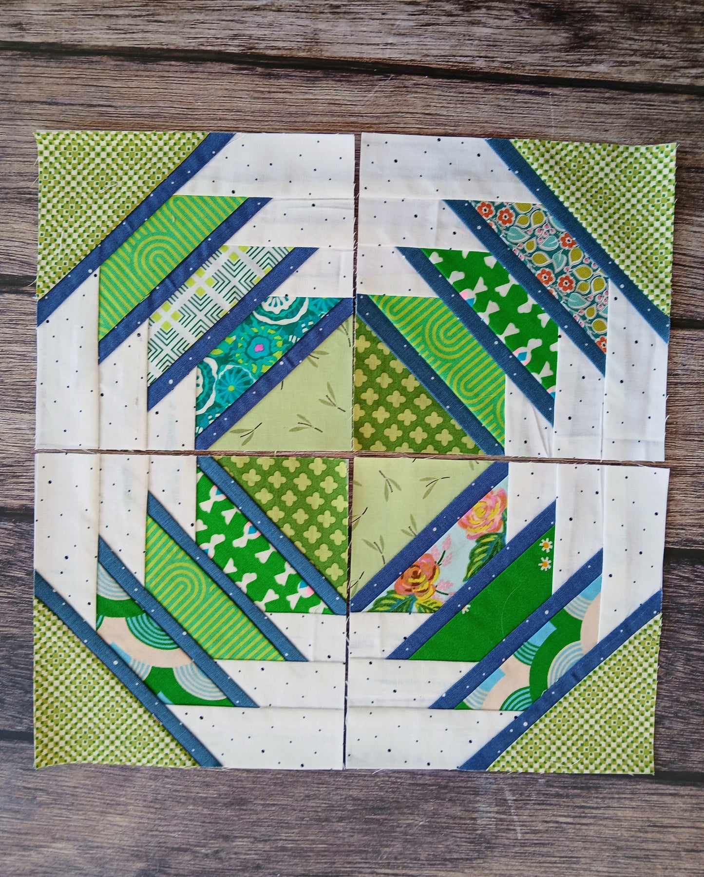 Quarter Pineapple Foundation Paper Piecing (FPP) Pattern