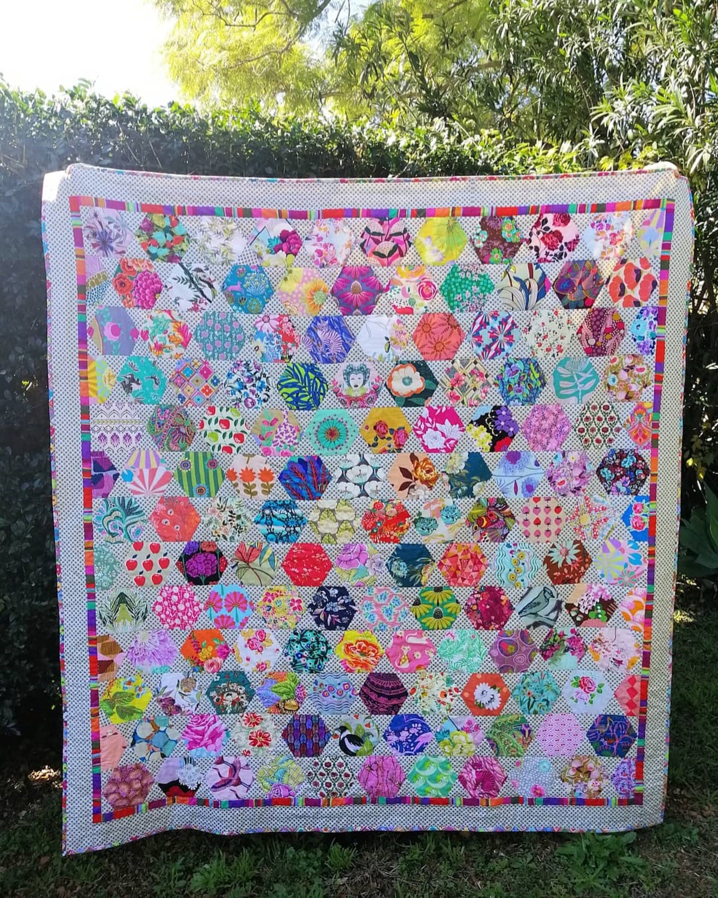 Another Story quilt pattern, hexagon quilt, ispy quilt, pdf quilt pattern Digital Download