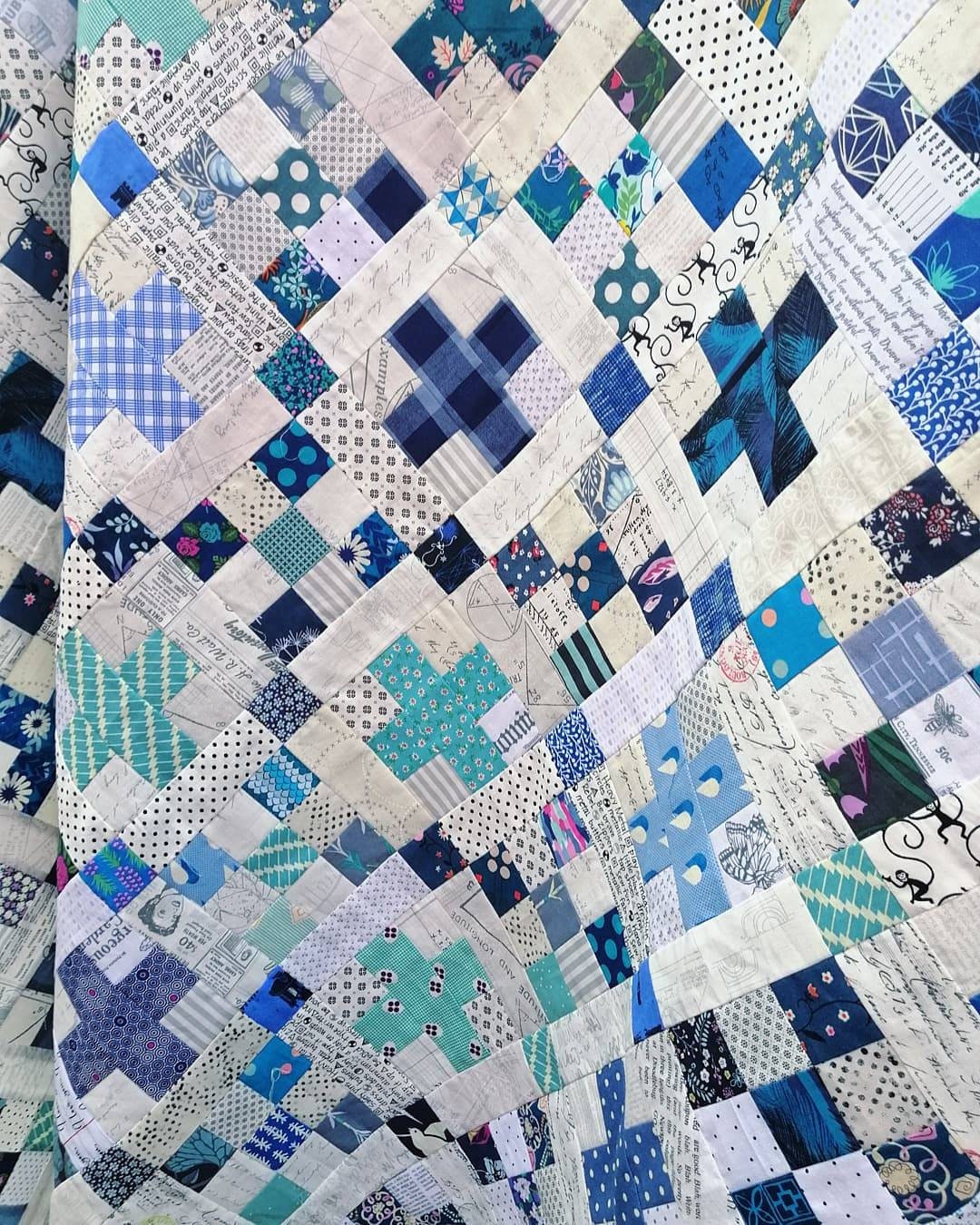 Blueberry Kisses quilt pattern, PDF quilt pattern, scrap quilt, baby quilt Digital Download