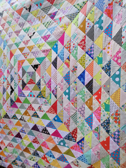 Breaking the Waves PDF scrap quilt pattern Digital Download