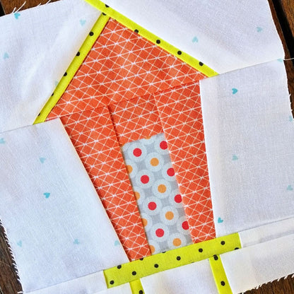 Beach Hut Foundation Paper piecing FPP quilt block pattern Digital Download