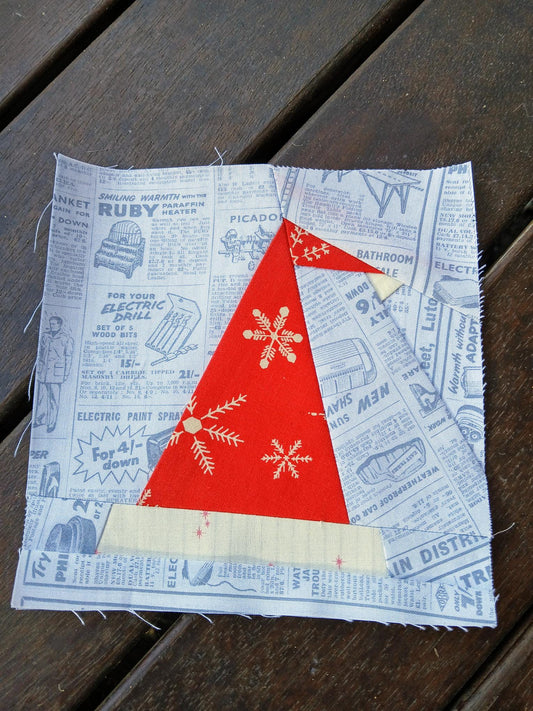 Santa Hat FPP Foundation Paper Piecing quilt block pattern Digital Download