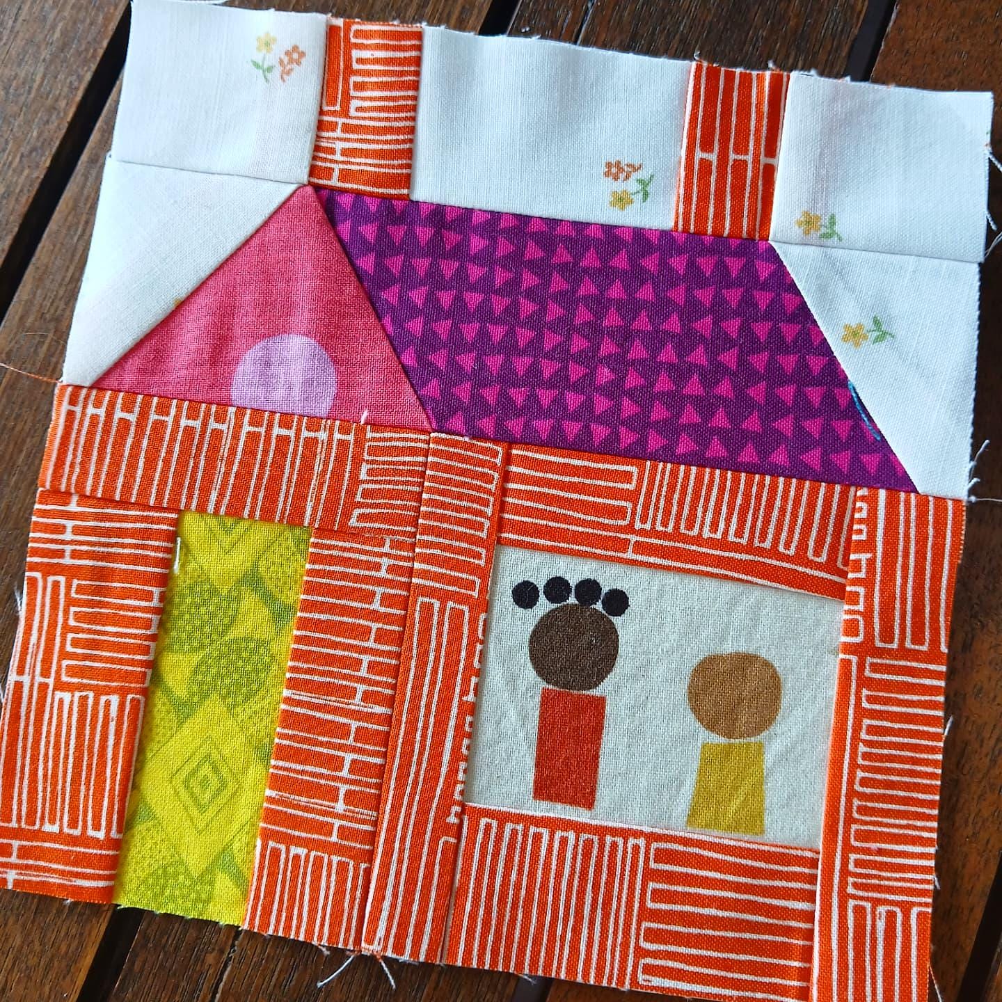 House FPP Foundation Paper Piecing quilt block pattern Digital Download