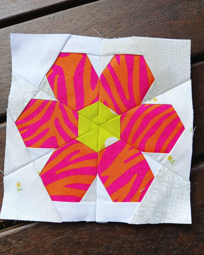 Hexie Flower Foundation Paper Piecing quilt block pattern Digital Download