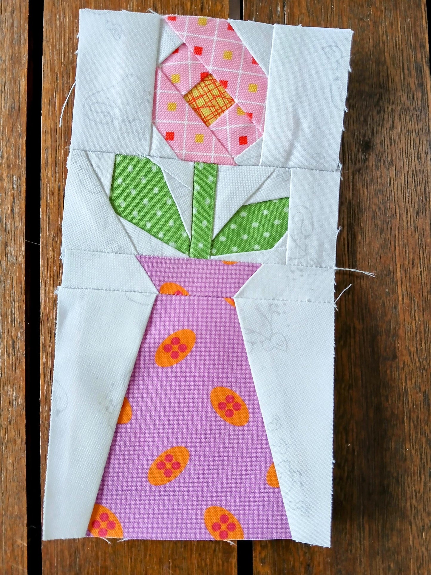 Flower in a Vase FPP Foundation Paper Piecing quilt block pattern Digital Download