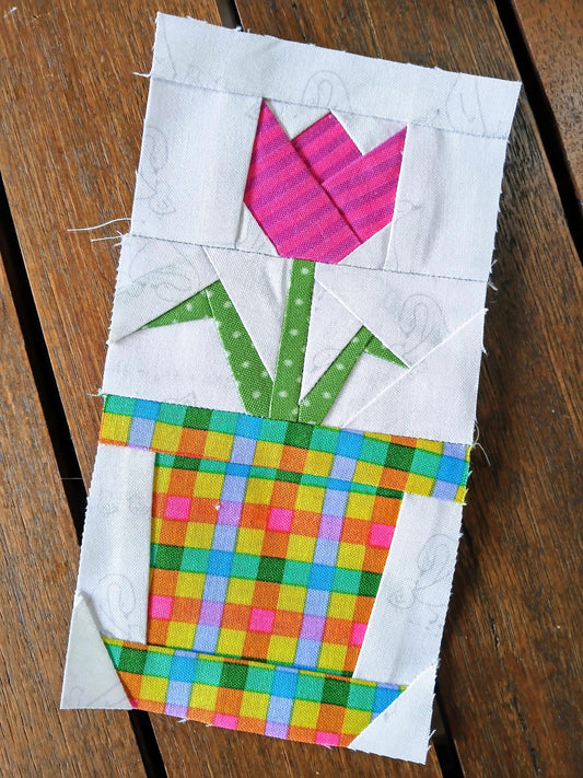 Flower Pot FPP Foundation Paper Piecing quilt block pattern Digital Download