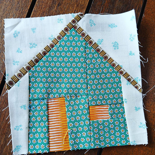 Woodland House 2 FPP Foundation Paper Piecing quilt block pattern Digital Download
