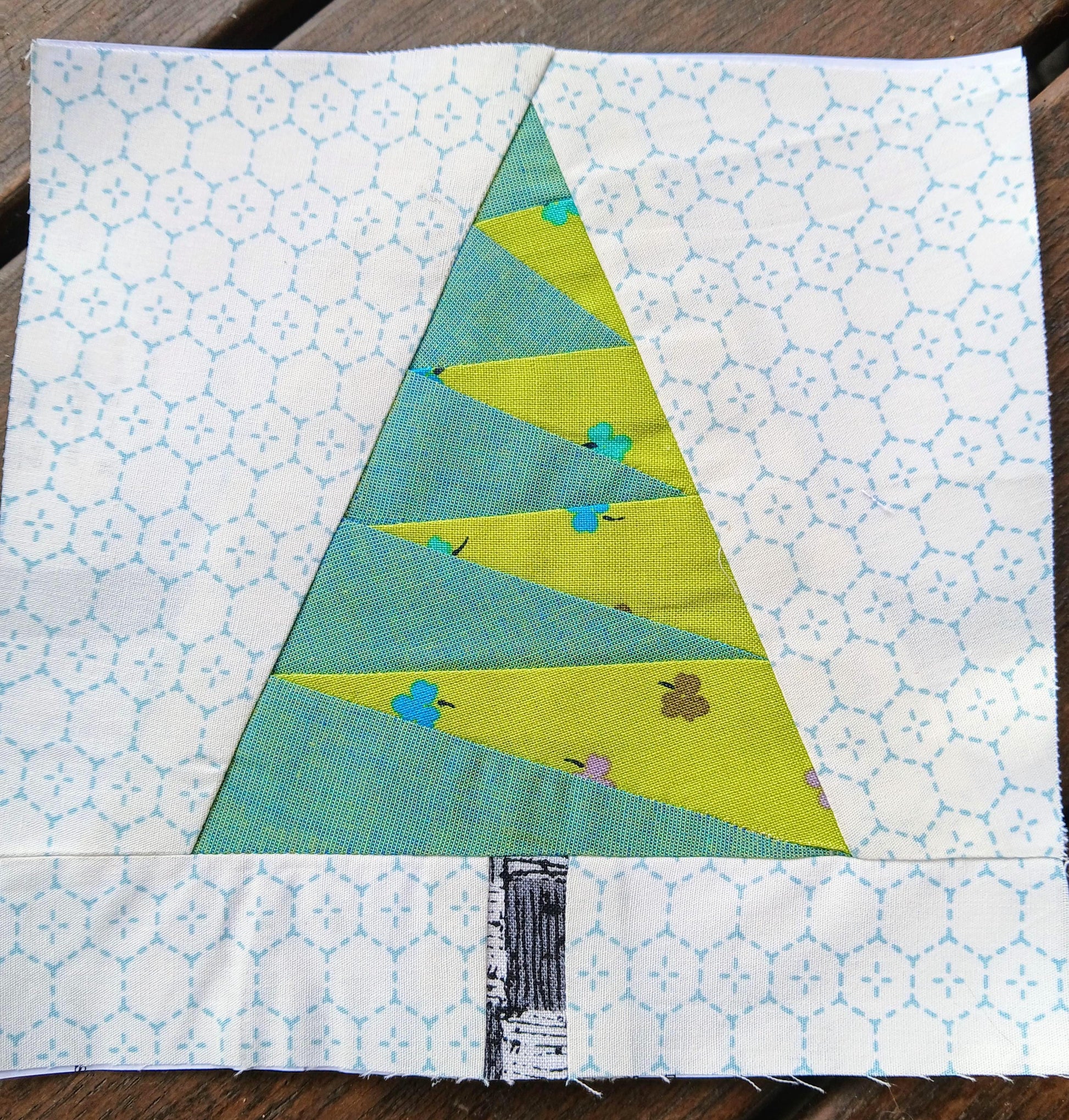 Cascading Tree FPP Foundation Paper Piecing quilt block pattern Digital Download