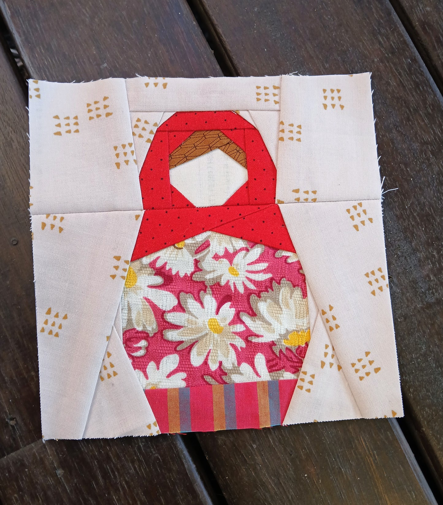 Matryoshka Doll Foundation Paper Piecing (FPP) Pattern
